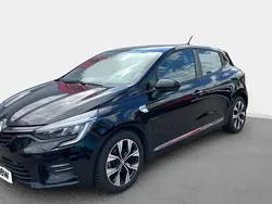 Noir Utilisé 2022 Renault Clio V LIMITED Citadine | 13 790 € (Bon prix)