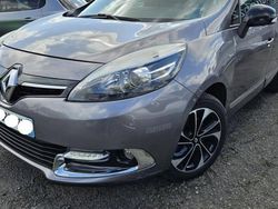 Utilisé 2016 Renault Scénic III Bose Edition Monospace | 9 490 € (Prix juste)