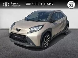 Beige Utilisé 2023 Toyota Aygo X Design SUV | 13 880 €