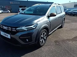 Gris Utilisé 2024 Dacia Jogger Extreme Coupé | 19 990 €