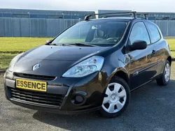 Noir Utilisé 2012 Renault Clio III Berline | 6 500 € (Prix juste)