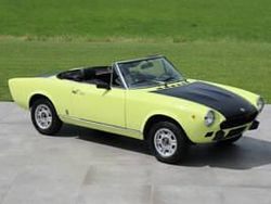 Jaune Utilisé 1975 Fiat 124 Spider Cabriolet | 18 750 €