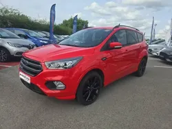 Rouge Utilisé 2018 Ford Kuga ST-Line SUV | 16 999 € (Prix juste)