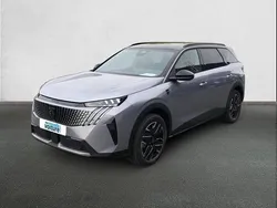 Gris Utilisé 2025 Peugeot 5008 GTi Monospace | 43 500 €
