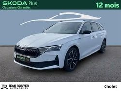 Moon white metallic Occasion 2024 Skoda Octavia SportLine Break | 36 990 € (Prix cher)