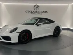 Porsche 911 Carrera 4 GTS