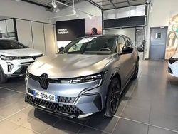 Gris schiste satin / toit noir étoilé Occasion 2025 Renault Megane E-Tech Berline | 36 290 €
