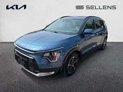 Bleu Utilisé 2023 Kia Niro Active SUV | 28 880 € (Prix juste)