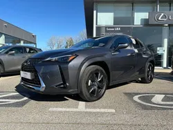 Gris Utilisé 2023 Lexus UX 250h SUV | 36 890 € (Prix cher)