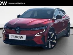 Rouge Utilisé 2022 Renault Mégane Techno Berline | 27 490 € (Prix juste)