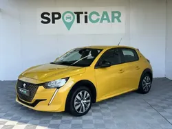 Peugeot e-208
