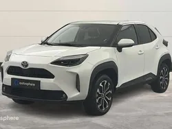 Blanc Utilisé 2022 Toyota Yaris Cross Design SUV | 23 999 € (Prix juste)