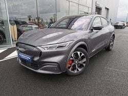 Gris Utilisé 2022 Ford Mustang Mach-E Extended Range SUV | 42 901 € (Prix juste)