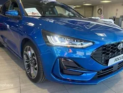 Bleu Utilisé 2025 Ford Focus ST-Line X Berline | 32 390 €