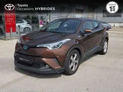 Utilisé 2018 Toyota C-HR SUV | 17 690 € (Prix juste)