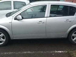 Gris Utilisé 2006 Opel Astra Edition Break | 1 600 €