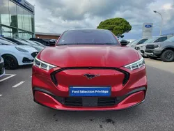 Rouge Utilisé 2021 Ford Mustang Mach-E Extended Range SUV | 41 180 € (Prix juste)
