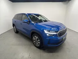 Bleu Utilisé 2024 Skoda Kodiaq Selection SUV | 44 995 € (Prix assez cher)