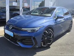 Utilisé 2025 VW Golf VIII R-line | 37 790 € (Prix cher)