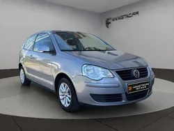 Gris Utilisé 2006 VW Polo Berline | 6 890 € (Prix assez cher)