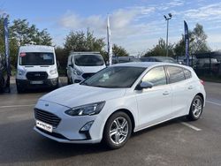 Blanc Utilisé 2021 Ford Focus Business Edition Berline | 11 999 € (Prix juste)