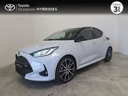 Utilisé 2024 Toyota Yaris Hybrid Sport Berline | 23 390 € (Prix assez cher)