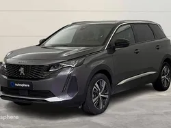 Utilisé 2024 Peugeot 5008 Allure Monospace | 33 999 € (Prix juste)