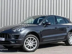 Noir Utilisé 2018 Porsche Macan SUV | 51 900 € (Prix cher)