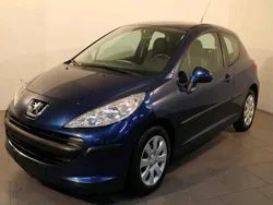Bleu Utilisé 2006 Peugeot 207 Citadine | 5 990 € (Prix juste)