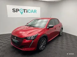 Rouge Utilisé 2024 Peugeot e-208 Allure Citadine | 19 990 € (Prix juste)