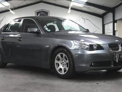 Gris Utilisé 2006 BMW 523 Comfort Edition Berline | 14 990 €