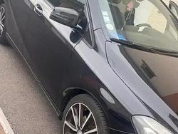 Noir Utilisé 2014 Mercedes 200 Citadine | 9 300 €