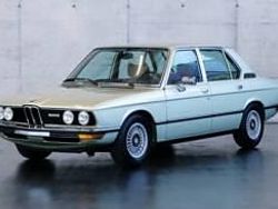 Vert Utilisé 1977 BMW 525 Berline | 33 900 €