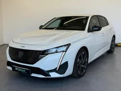 Blanc Utilisé 2021 Peugeot 308 Allure Berline | 17 990 € (Prix juste)