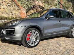 Gris Utilisé 2010 Porsche Cayenne Turbo SUV | 29 990 €