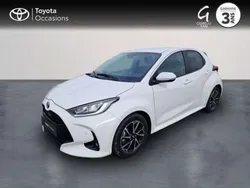 Utilisé 2023 Toyota Yaris Hybrid Design Berline | 19 874 € (Prix juste)