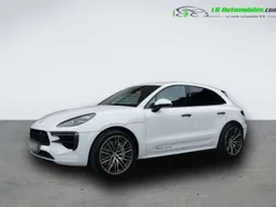 Utilisé 2020 Porsche Macan Turbo SUV | 90 300 €