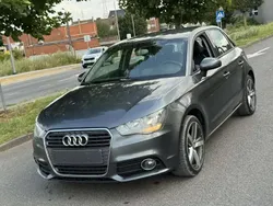 Gris Utilisé 2013 Audi A1 Sportback Sport Citadine | 3 950 € (Bon prix)