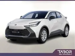 Blanc Nouvelle 2025 Toyota C-HR SUV | 26 466 €