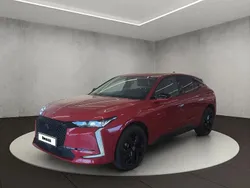 Rouge Utilisé 2023 DS Automobiles DS4 Performance Berline | 25 490 € (Prix juste)