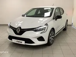 Blanc Utilisé 2023 Renault Clio V Equilibre Berline | 16 799 € (Bon prix)