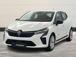 Blanc Utilisé 2023 Renault Clio Evolution Van | 17 499 € (Prix cher)