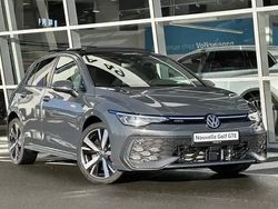 Gris Utilisé 2024 VW Golf VIII GTE Berline | 44 999 €