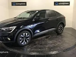 Noir Utilisé 2023 Renault Arkana Evolution SUV | 20 999 € (Prix juste)
