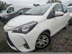 Blanc Occasion 2018 Toyota Yaris Business Edition Cabriolet | 9 480 €