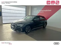 Noir mythe métallisé Utilisé 2023 Audi A3 S-Line | 31 780 € (Prix juste)