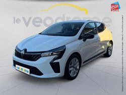 Blanc Utilisé 2025 Renault Clio V Evolution Berline | 17 999 € (Prix juste)