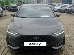 Gris Utilisé 2023 Ford Focus ST-Line X Berline | 23 490 € (Bon prix)