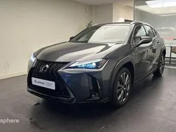 Gris Utilisé 2024 Lexus UX 300h Sport Design Packet SUV | 38 990 €