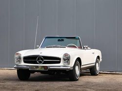 Blanc Utilisé 1969 Mercedes SL280 Cabriolet | 92 000 €